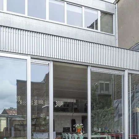דירה Beautiful Design Loft In גנט