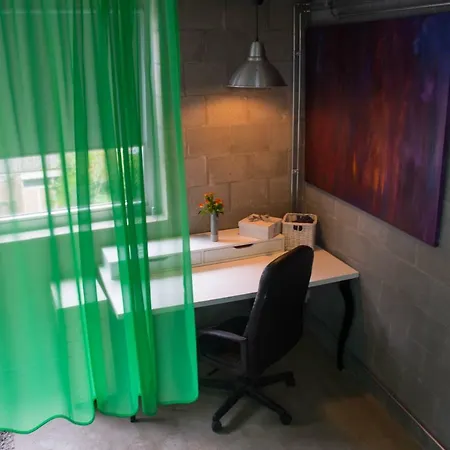 Beautiful Design Loft In דירה